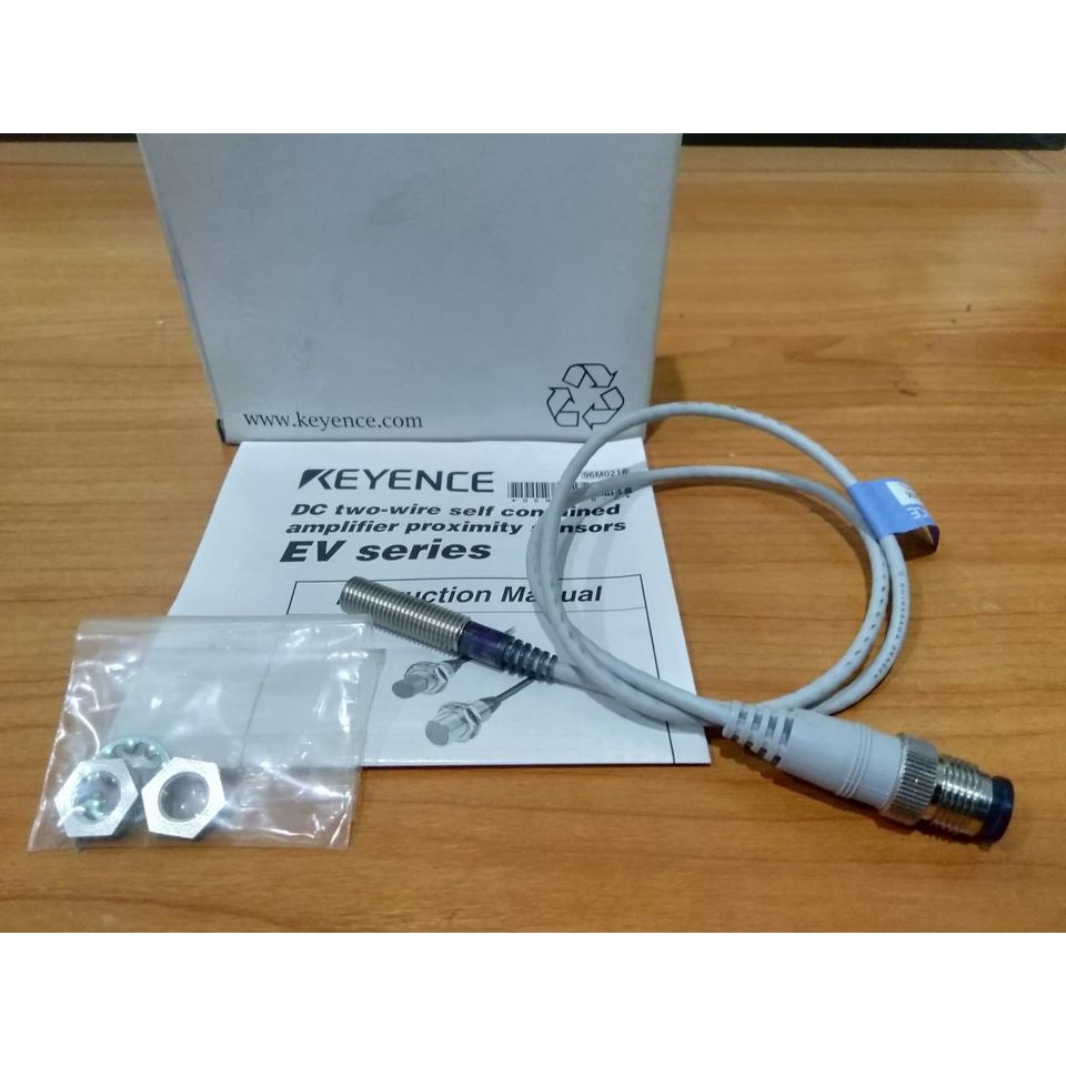 Proximity Keyence EV108M