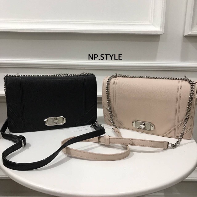 charles and keith shoulder bag chain