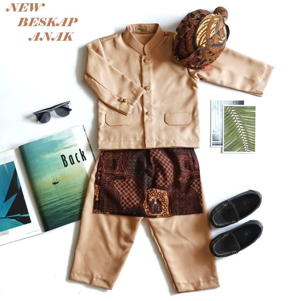 BAJUNIK_PRODUSEN BASOFI CHILDRENS/CHILDRENS TRADITIONAL CLOTHES/JAVA TITIONAL CLOTHES/PHOTOS/BROWN B