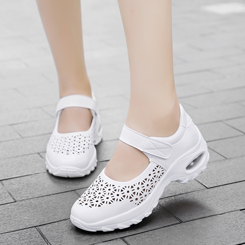 SKYE แบบแปะ รองเท้าผ้าใบ ระบายอากาศได้ รองเท้าผ้าใบ สีขาว ใหม่ เกาหลี