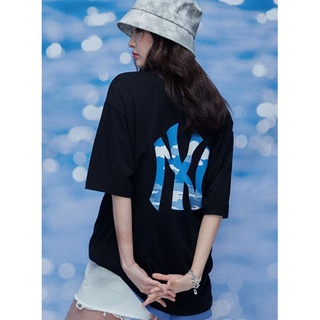 [100% Cotton]  เสื้อยืด พิมพ์ลาย New Yorkee HOT SUMMER CLOUD MLB สไตล์เกาหลี สําหรับผู้ชาย และผู้หญิง