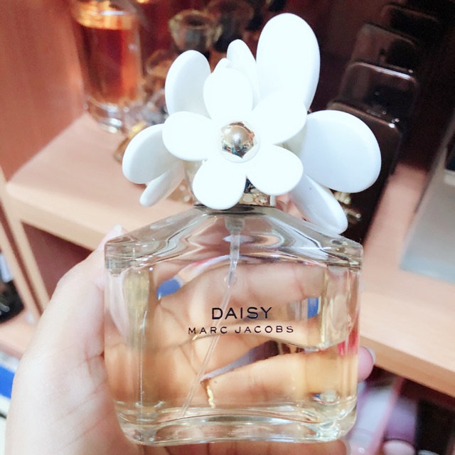 DAISY MARC JACOBS