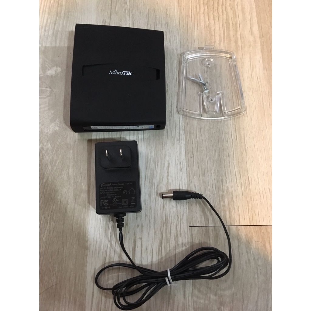 RBD52G-5HacD2HnD-TC (hAP ac2) Microtik สินค้าผ่านการใช้งาน** มีขายึดผนัง พร้อม Adapter