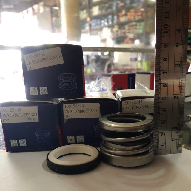 ส่งฟรี  ซีลปั้มน้ำ CM108 28/43