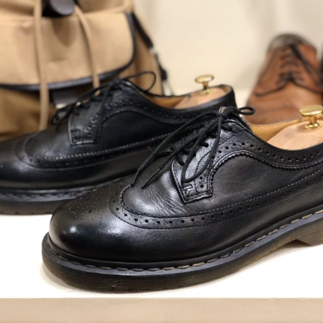รองเท้าหนัง Dr. Martens 3989 มือ 2