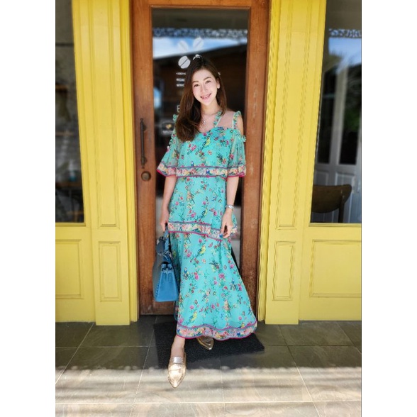 dress lynaround คอลใหม่