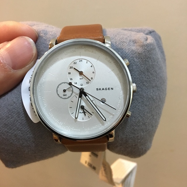 New Skagen watch หนังแท้สีน้ำตาล รุ่นworld time ปรับได้หลายเมืองทั่วโลกแค่ปุ่มเดียว ขายถูกสวยมากหายาก