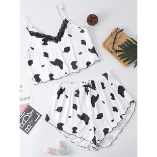 พร้อมส่ง🐄เซ็ตชุดนอนลายน้องวัวผ้านิ่มใส่สบาย