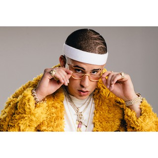 Bad Bunny โปสเตอร์ Poster วอลเปเปอร์ ตกแต่งผนัง วงดนตรี  Hiphop ฮิปฮอป