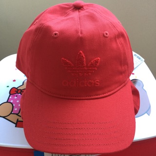 หมวกแดง Adidas 🛍🛍🧢 สีสดใส