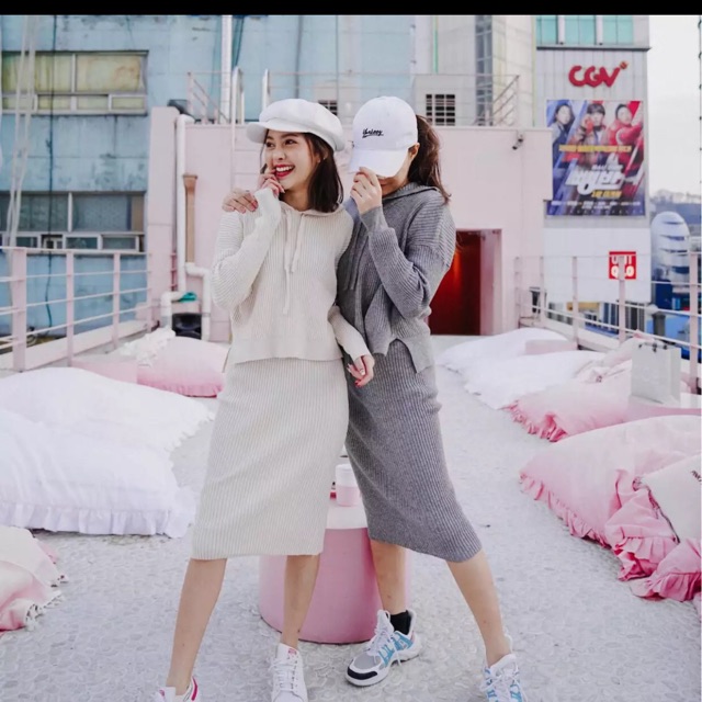 Basicsbysita set เสื้อ + กระโปรง