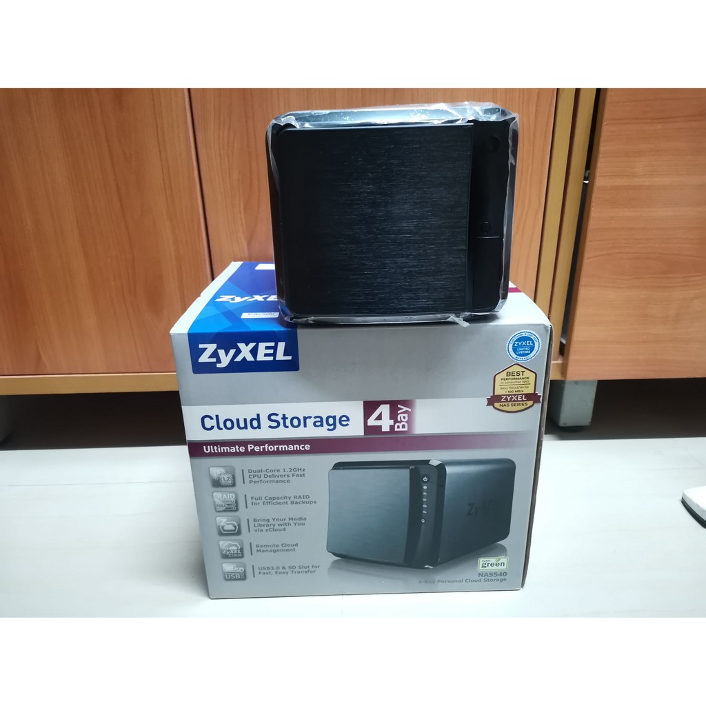 ZYXEL NAS540 4-Bay อุปกรณ์จัดเก็บข้อมูล (NAS) -มือสองสภาพนางฟ้า