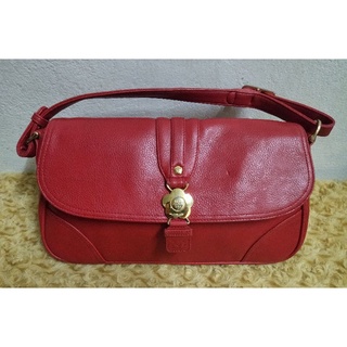 กระเป๋าสะพาย moti&gt;&gt;f send forth 1998 งานหนังแท้ทั้งใบ ขนาด12.5*8 สีแดง ทรงพอช แบรนด์แท้ แถมจัดส่งฟรีค่ะ