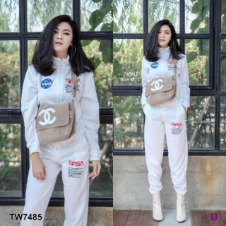 จั้มสูท มี3 สี/ M/L ชุดหมี อวกาศ  sport wear NASA ซิปหน้า มีกระเป๋าล้วง ช่วงเอวยืดสม๊อค