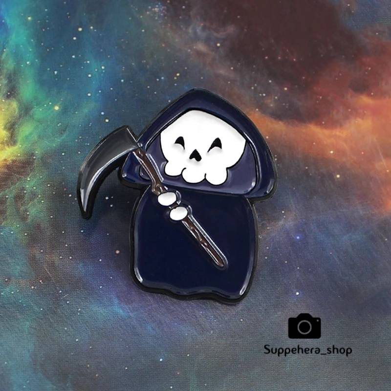 เข็มกลัด / หมุดโลหะ Sickle Death Skeleton Black Cloak  💨🍀