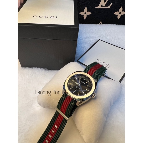 นาฬิกากุชชี่ Gucci GG2570 แท้💯 สายผ้าเขียวแดง ของใหม่