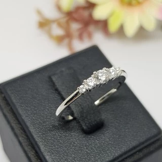 Memorine Jewelry แหวนเงินแท้ 925 ฝังเพชรสวิส (CZ) : ONLR483