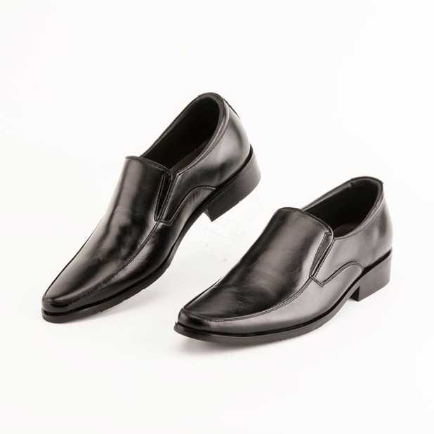 The Dragon [Handmade] คัทชูหัวแหลมตะเข็บ รุ่นL รองเท้าหนังวัวแท้ หนังนิ่ม ทรงหัวแหลม คัทชูผู้ชายใส่ทำงาน