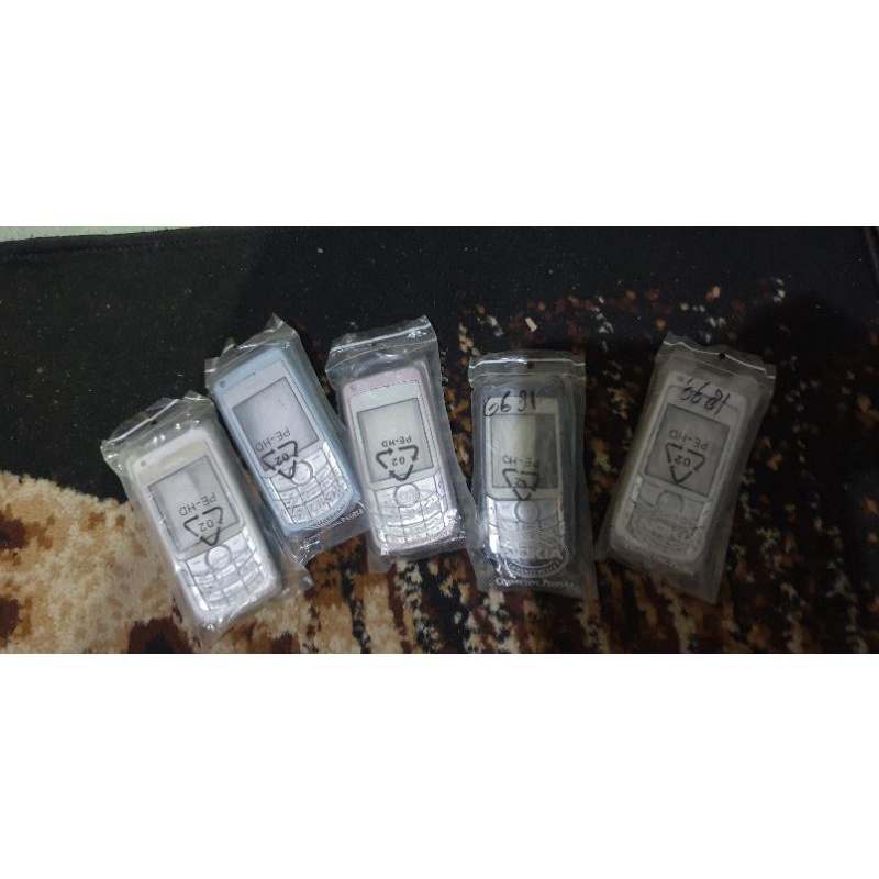 แคสต์ Nokia 6681****