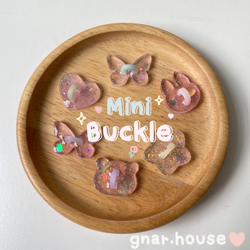 🌷gnar.house🌷 Mini glitter buckle บัคเคิ้ลจิ๋วติดหลังโทรศัพท์