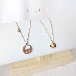 Lilith - happy smile necklace :)