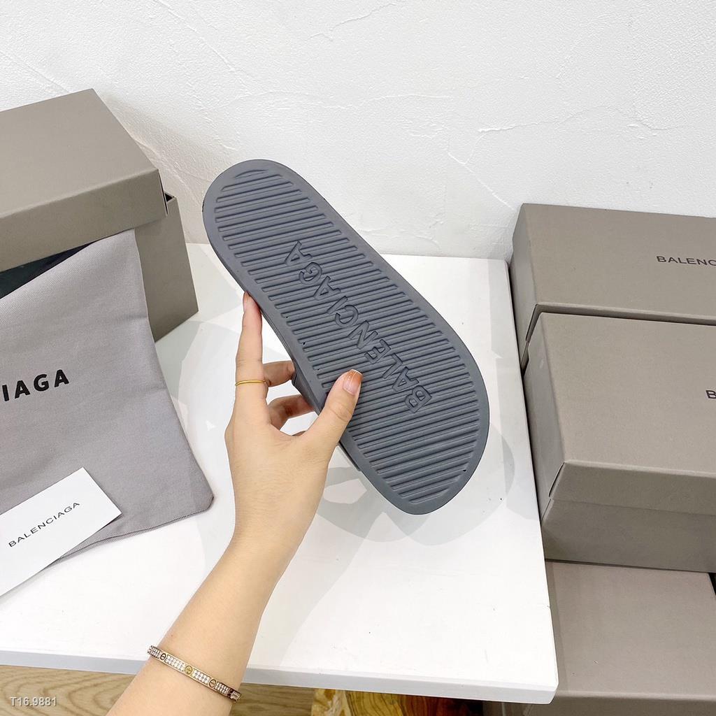 Balenciaga Flip Flop คู่รุ่น 2021S PU Foam Outsole Dermis Lining มีให้ ...