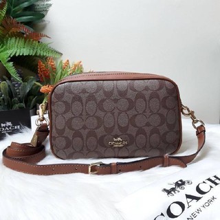 กระเป๋า COACH JES CROSSBODY IN SIGNATURE CANVAS (COACH F68168)Factory outlet