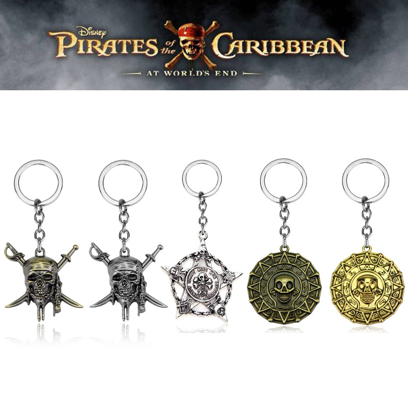 Pirates of The Caribbean Skull และ Crossbones อุปกรณ์เสริมในรถยนต์ขนาดเล็ก Key Ring จี้อุปกรณ์เสริมพ
