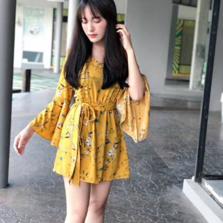 เดรสสั้นยางยืดรอบเอว