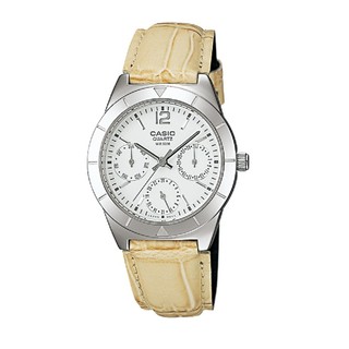 Casio Standard นาฬิกาข้อมือผู้หญิง สายหนัง รุ่น LTP-2069L-7A1VDF -
สีเบจ/ขาว