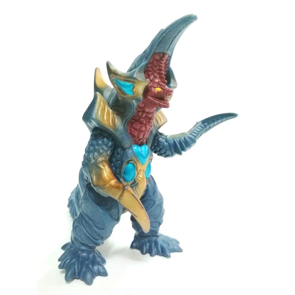 มือ2,ซอฟขนาดกว่า 5 นิ้ว สัตว์ประหลาด คอสมิค ออแกร์นีสซึ่ม แวนการ์ด เรียกง่ายว่า คอฟ คือใช้ว่า C. O. 