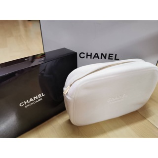 CHANEL cosmetic bag กำมะหยี่