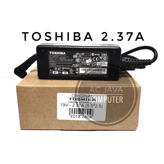 อะแดปเตอร์แล็ปท็อป 19V - 2.37A toshiba T235D Z830 Z930 C670D C850D C855D 5.5 มม. x 2.5 มม.