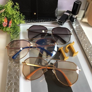 Eyewear_by.tm แว่นกันแดด ทรงกลม รุ่น Lover สีดำ น้ำตาลเข้ม กาแฟ