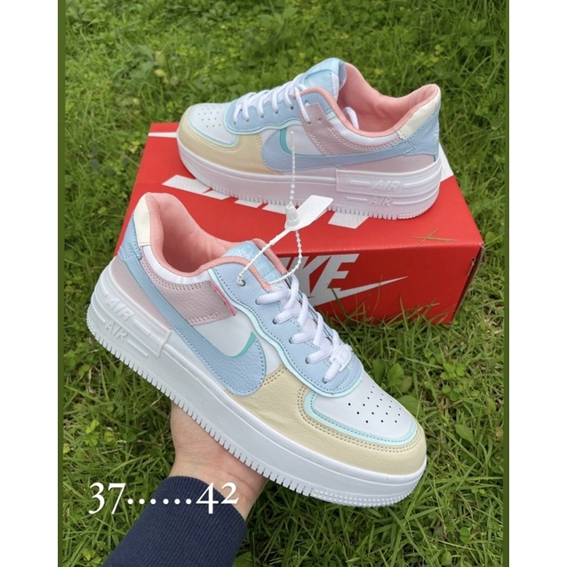 รองเท้าผ้าไบ ใส่เบาสบาย รุ่นใหม่ สินค้าพร้อมส่งผู้หญิงและผู้ชาย)