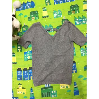 เสื้อยืดแฟชั่นผ้าคล้ายไหมพรม