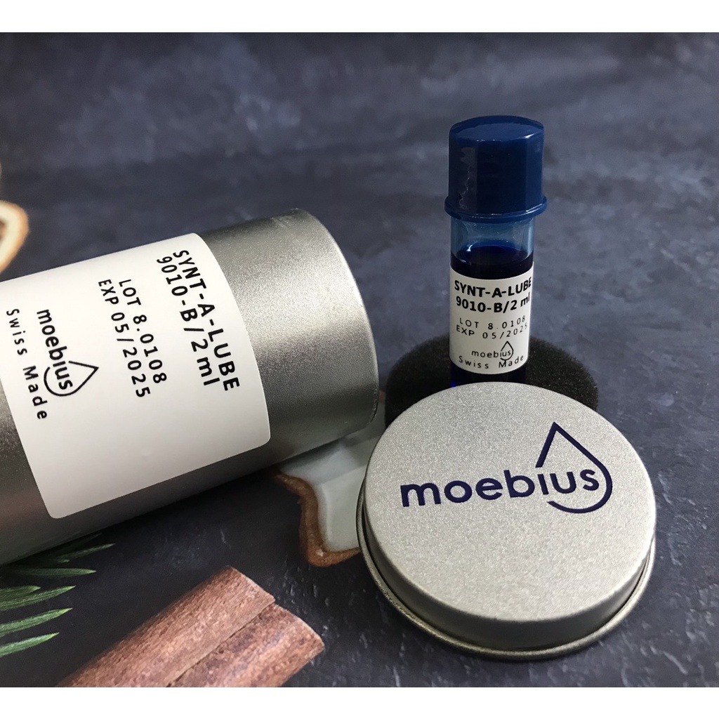 น้ํามันสวิสสําหรับนาฬิกากลไก Moebius SYNT-A-LUBE 9010