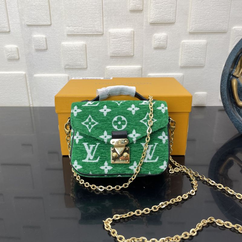 LV micro mertis Monogram velvet 2022 [PreOrder สอบถาม​ก่อน​สั่ง​นะค่า]