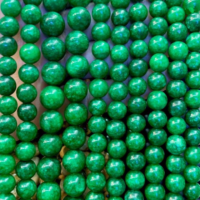 หยกจักรพรรดิ์ Emperor Jade เสริมโชคลาภ บารมี ทรงกลม เส้นยาว เกรด A