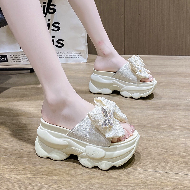 รองเท้า Hot sale！รองเท้าแตะแฟชั่น นิ่ม สวมใส่สบาย ดีไซน์เฉพาะตัว โบว์ ส้นสูง 8.5cm รองเท้าแตะผู้หญิง