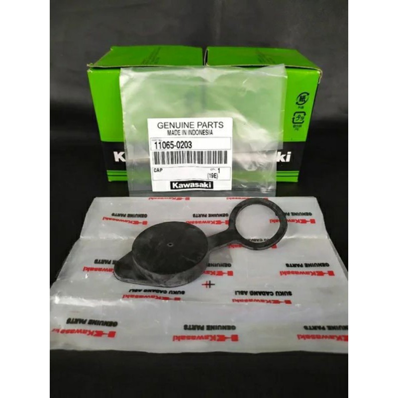 Ninja 150 R SS RADIATOR RESERVOIR ฝาครอบอะไหล่ยาง ORIGINAL KAWASAKI 11065-0203