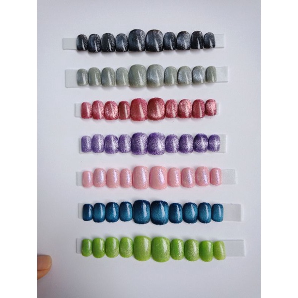 เล็บปลอมสีลูกแก้ว สีเจลแท้คะ