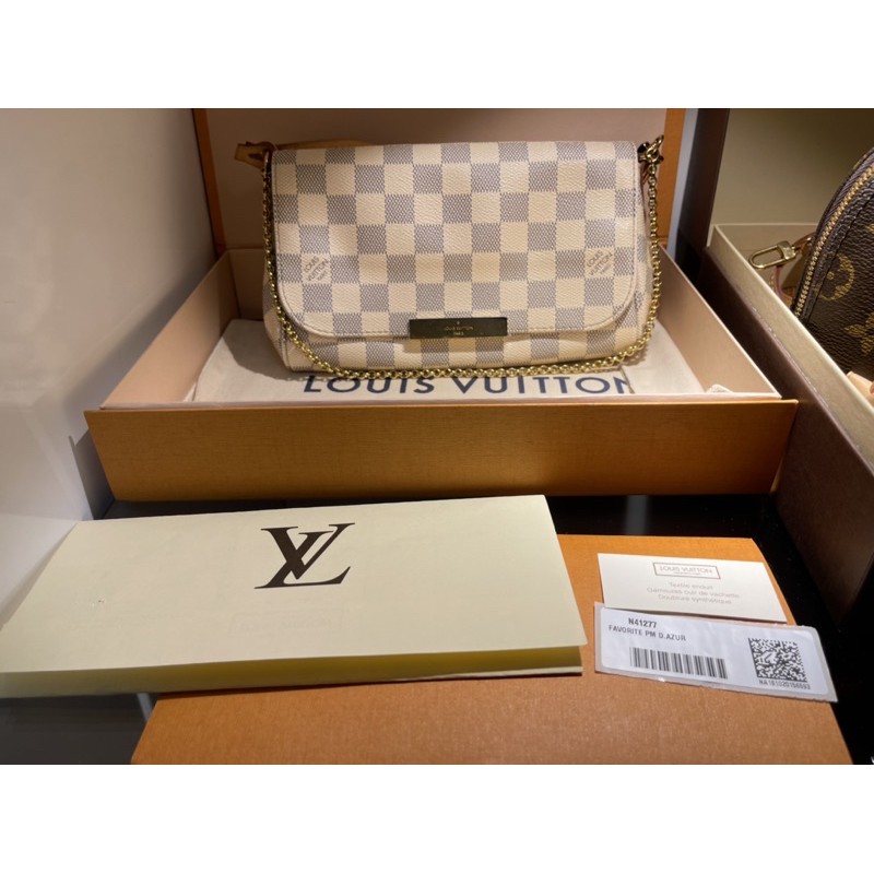 ❌Sold Out❌ (Used Look Good) LV Favorite Azur PM
