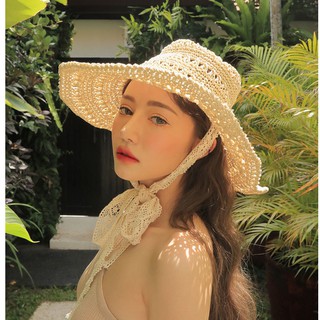 New summer sunshade straw hat female lace strap windproof beach hat Stylenanda รหัสH1103