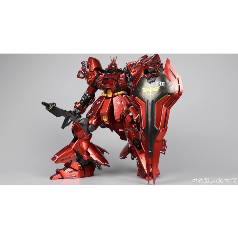 MG 1/100 6631s Sazabi Ver.Ka (Chrome Coat) - Daban