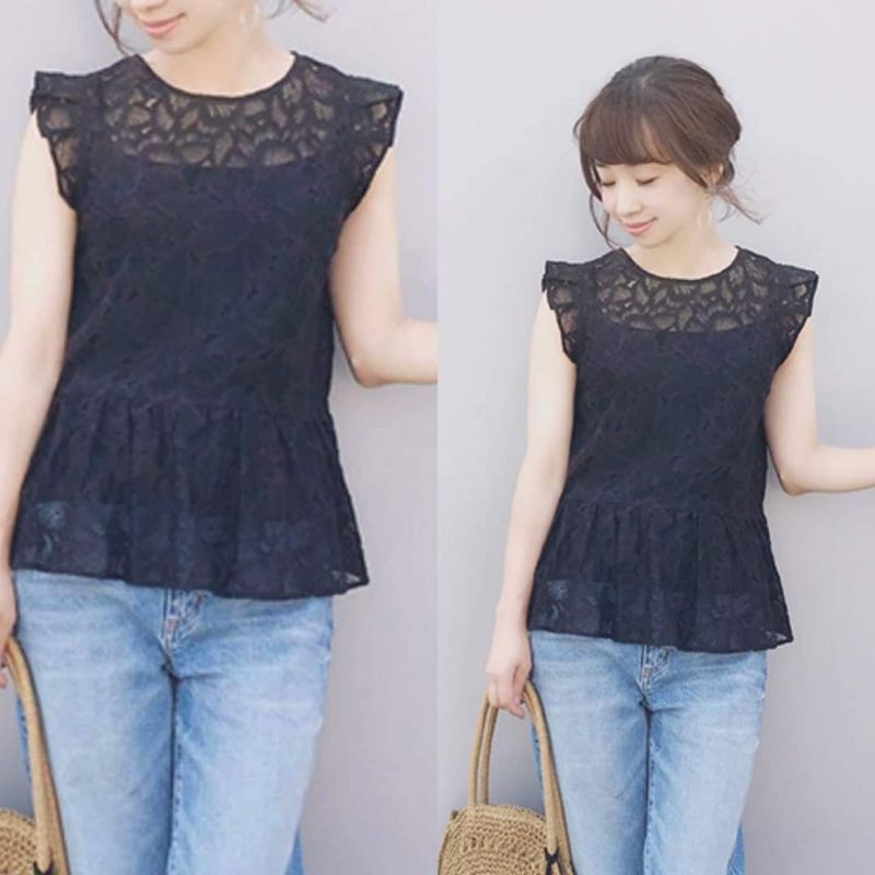 Gu Lace sleeve less topS #7