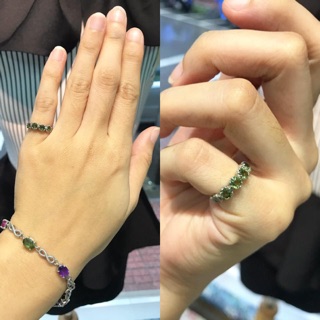 แหวนพลอยเขียวส่อง พลอยแท้ [ พลอยสีอื่นสอบถามได้ค่ะ ]