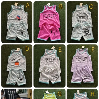 ชุดเสื้อกล้ามกับกางเกง