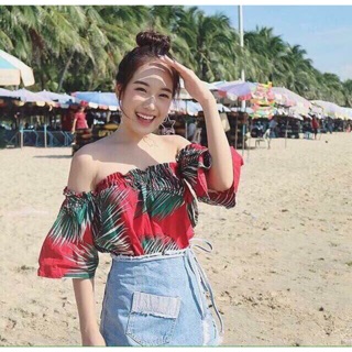 มีสีมาเพิ่มค้า Details : เปิดไหล่ผ้าพิมพ์ลายใบไม้+ผ้าผูกผม