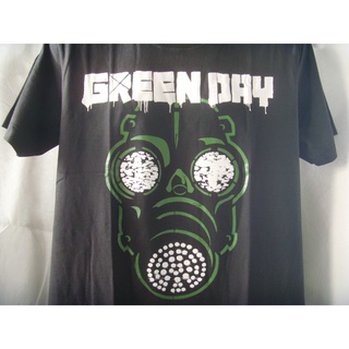 คอลูกเรือSALE เสื้อวง Green Day M กรีนเดย์ เสื้อยืด เสื้อดำ วงดนตรี วงร็อค Heavy Metal Rock Band Tour T-shirt